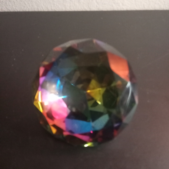 Krakovski from Ashland Decor Multicolor & Multifaceted Rainbow 3.5" Prism - Picture 1 of 5